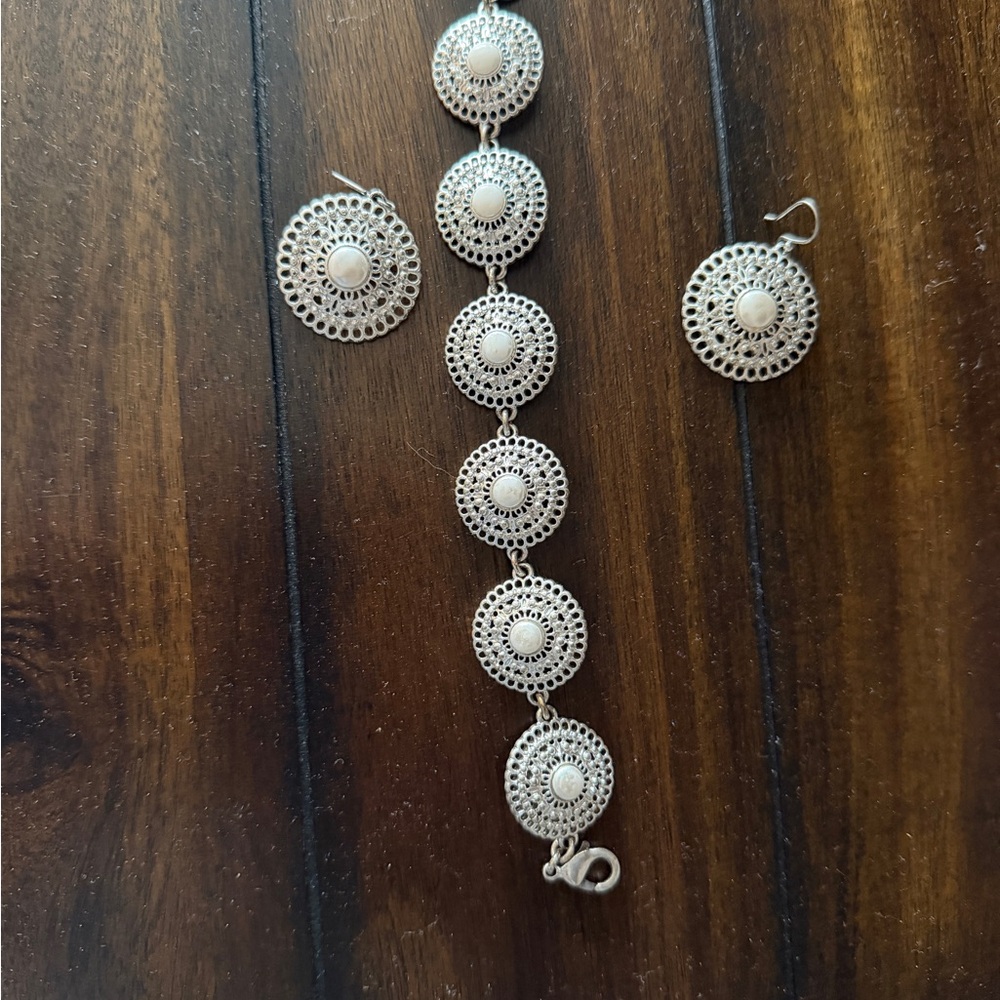 Lucky Brand Silver Bracelet with White Accents